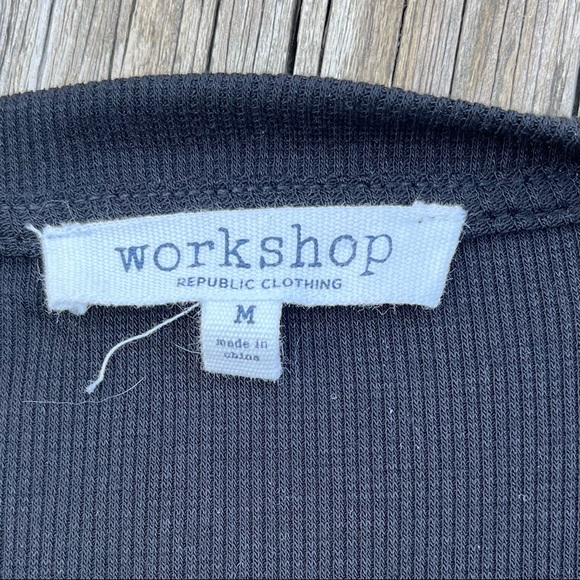 ☀️☀️☀️ 4/$20 Workshop Republic drop front pullover! - Picture 5 of 5